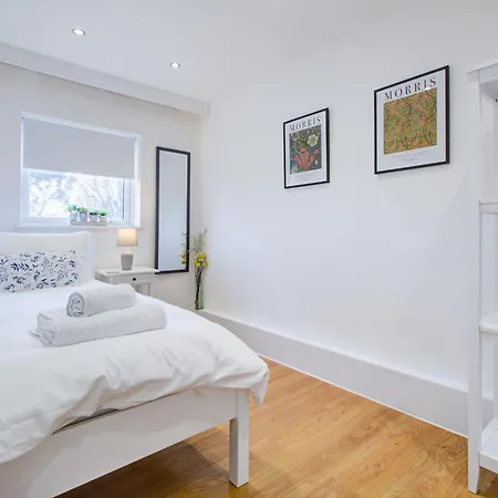 Wonderful Two-Bedroom Apartment London Exterior photo